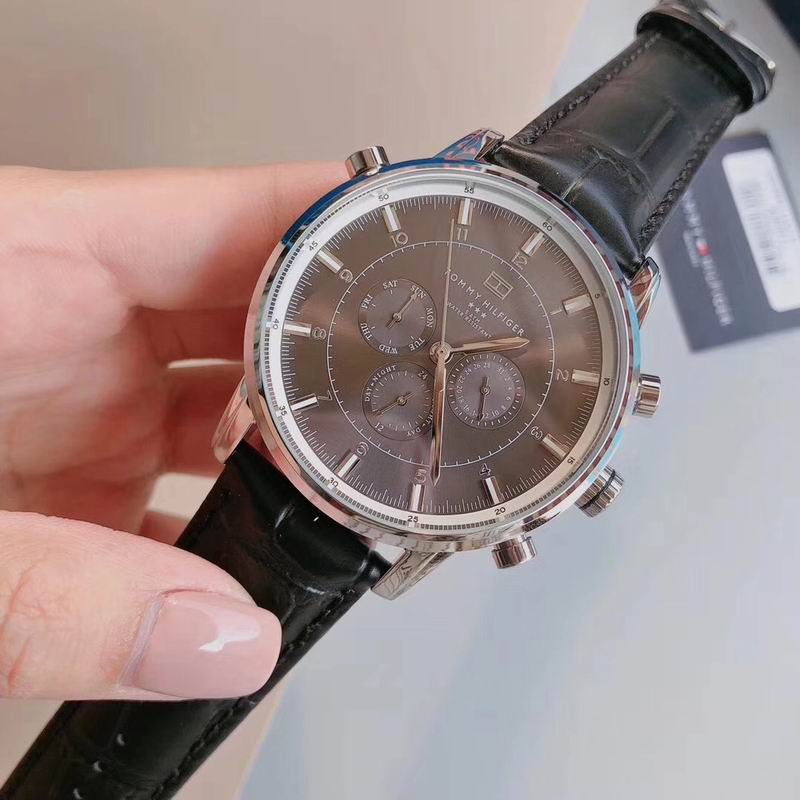 Tommy 44mm 101024